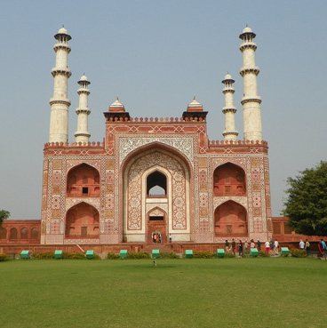 Tomb of Akbar Tour Packages